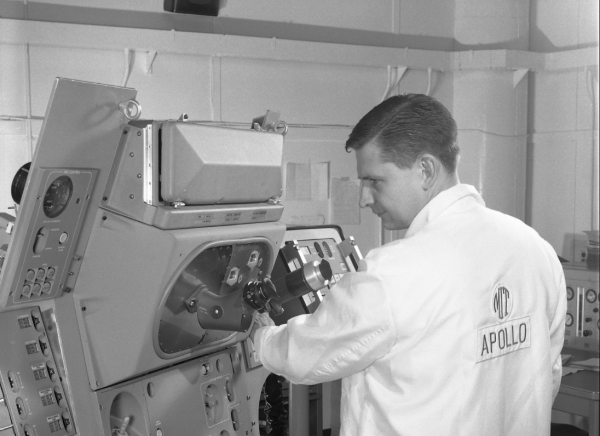 Ain Laats Working With the Primary Guidance, Navigation, and Control System