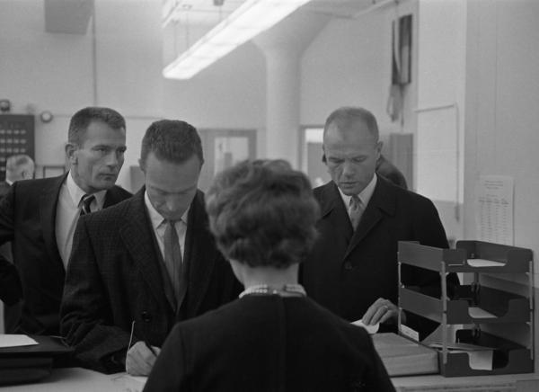 Scott Carpenter Signing With Deke Slayton and John Glenn Scott Carpenter Signing With Deke Slayton and John Glenn