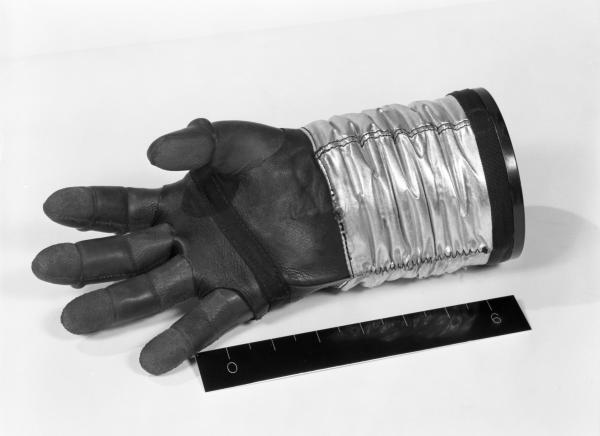 Apollo Pressure Spacesuit Tests Apollo Pressure Spacesuit Tests