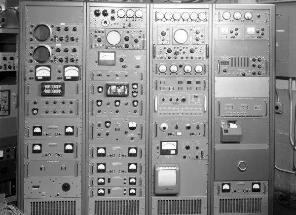 Apollo 16 Pulsed Integrating Pendulous Accelerometers Test Console Apollo 16 Pulsed Integrating Pendulous Accelerometers Test Console