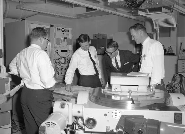 Ain Laats Instructing an Astronaut Ain Laats Instructing an Astronaut