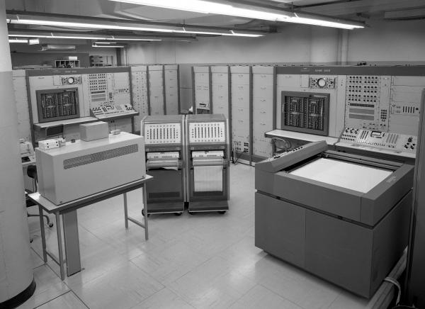 Views of Apollo Hybrid Simulation Computer Room Views Of Apollo Hybrid Simulation Computer Room