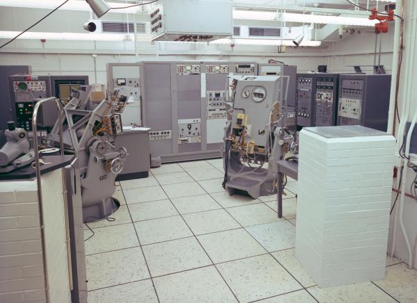 Apollo MIT IL7 System Test Lab Apollo MIT IL7 System Test Lab