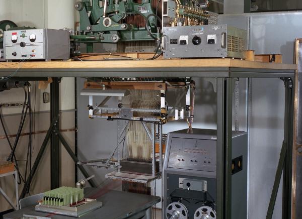  Jacquard Loom Making Braid Memory