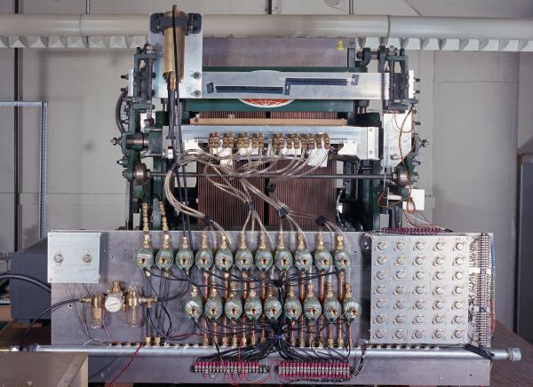 Jacquard Loom Making Braid Memory