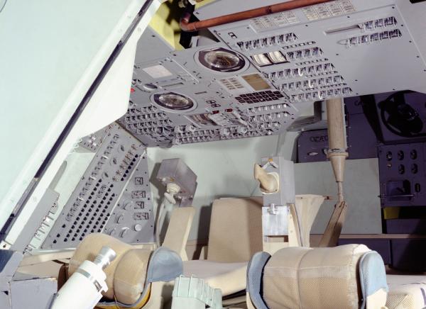 Command Module Cockpit Hybrid Simulator