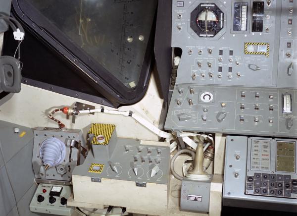 Apollo Lunar Excursion Module Simulator