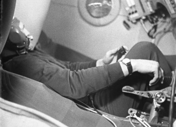 Russian Film Of Meeting In Space: Soyuz