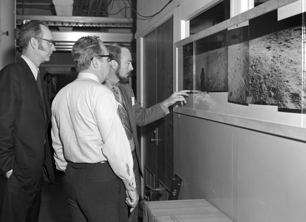 Apollo 14 Astronaut Ed Mitchell At Draper Lab 7