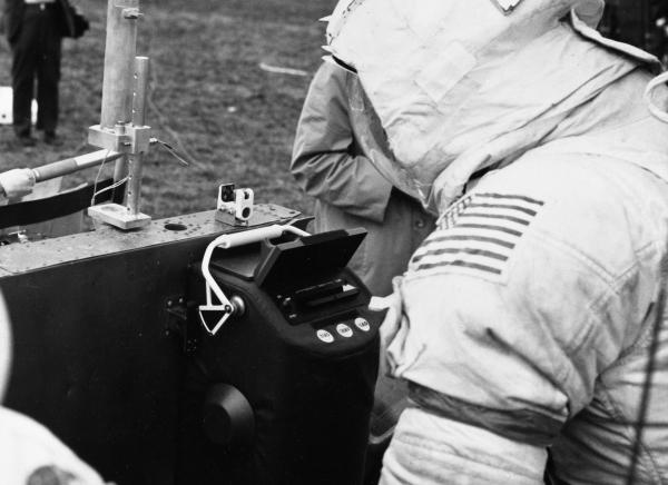 Apollo 17 Lunar Gravimeter Experiment Training