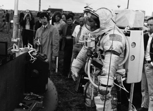 Apollo 17 Lunar Gravimeter Experiment Training