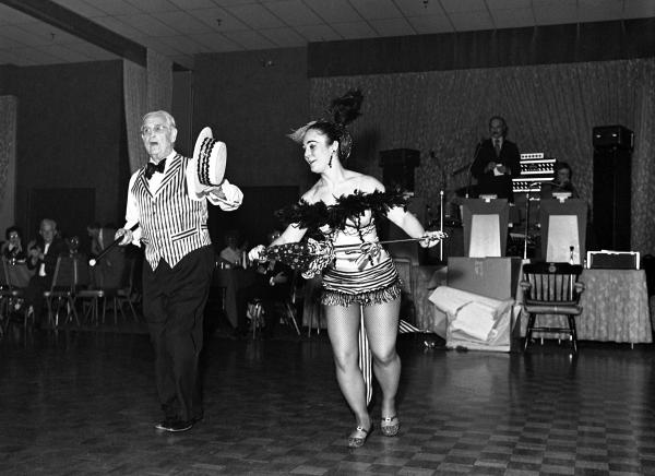 Draper Dances At Lab Christmas Party