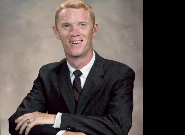 Portrait of astronaut Russell L. "Rusty" Schweickart