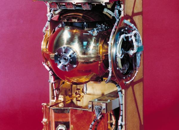 Apollo 17 Traverse Gravimeter Experiment
